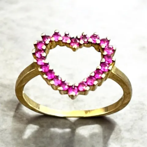 AN CORAÇÃO ROSA PINK